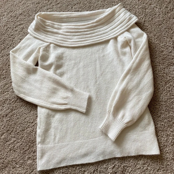 Loft sweater - off the shoulder - Picture 1 of 2